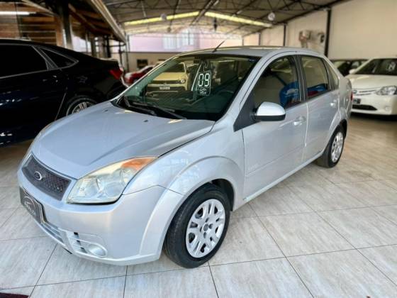 FORD FIESTA 1.6 MPI SEDAN 8V FLEX 4P MANUAL